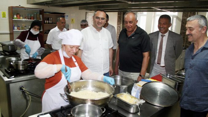 Mudanyalı aşçılar kalfalık için ter döktüler