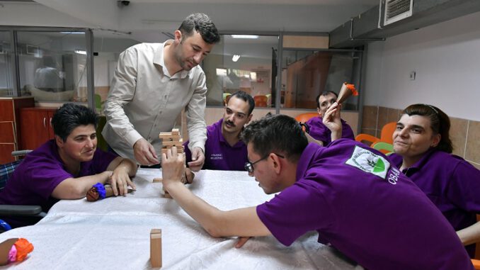 Osmangazi’de engeller aşılıyor