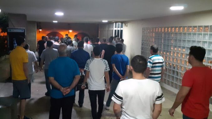 Ailesiyle Arapça tartışan şahısa ‘tacizci’ diye linç girişimi