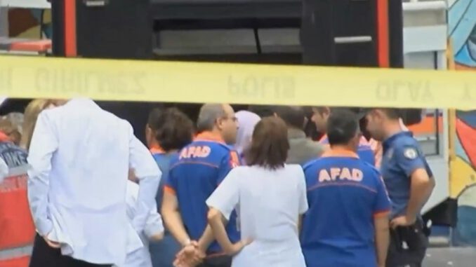 Ankara'da hastanede kimyasal madde alarmı 19 kişi etkilendi