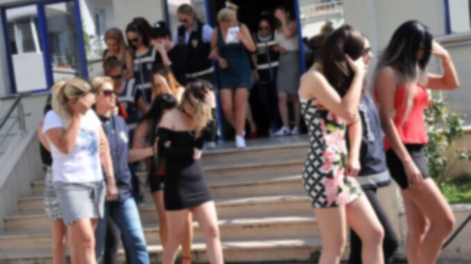 Bursa Dahil 5 İlde Fuhuş Operasyonu 36 Gözaltı