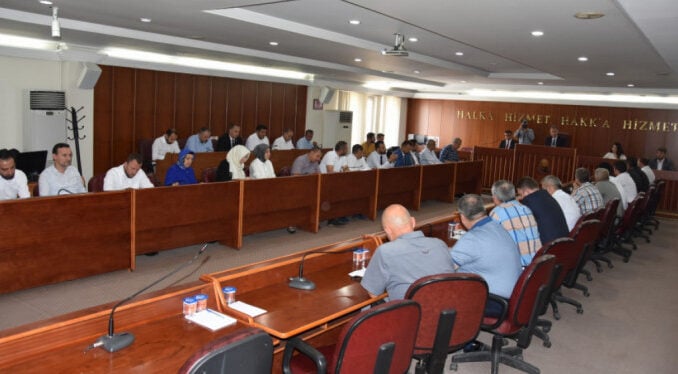 Bursa İnegöl Belediyesi Meclis Toplantısında Türkeş Anlaşmazlığı