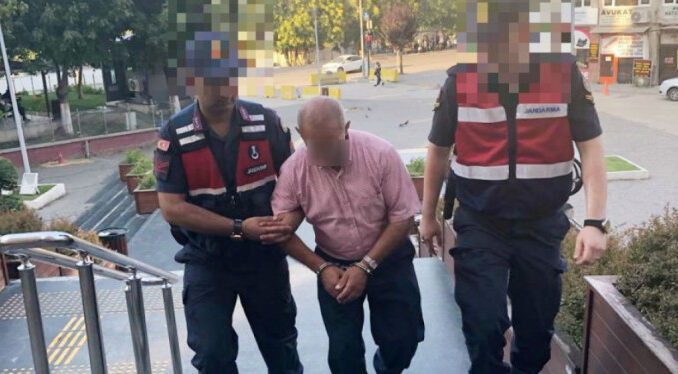 Bursa'da camiden yardım paralarını çalan şahıs yakalandı