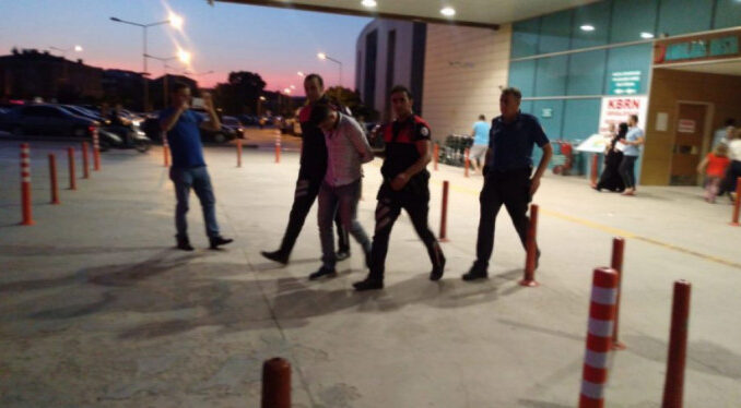 Bursa'da cezaevi firarisi kalasların arasında yakalandı!