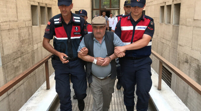 Bursa'da tarla yüzünden silahıyla dehşet saçan şahıs yakalandı