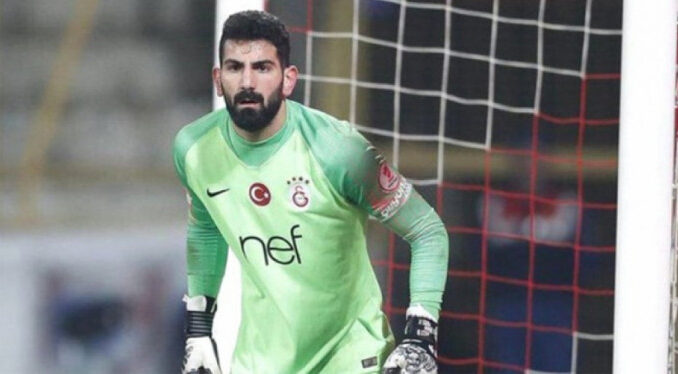 Bursaspor'da kalede takas mı var