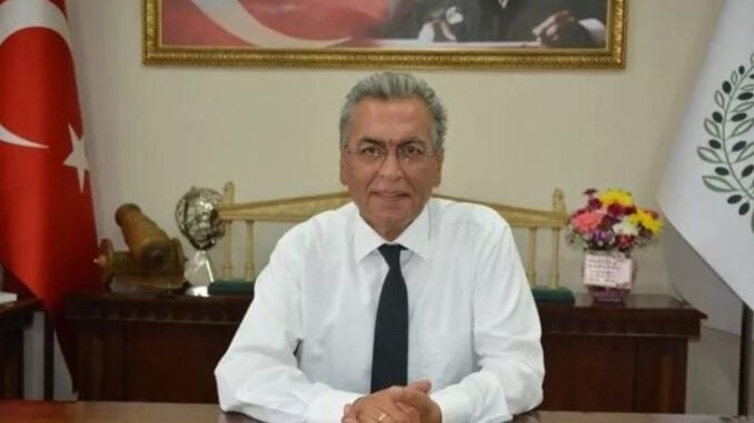 CHP’li belediye başkanı Uygur tepkiler üstüne oğlunu görevden aldı