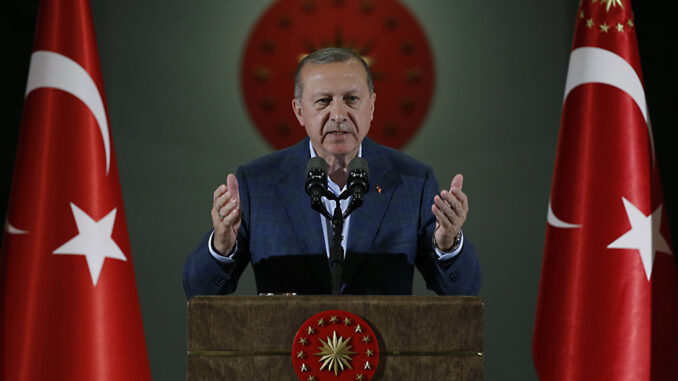 Cumhurbaşkanı Erdoğan'dan Fırat'ın Doğusu İle İlgili Açıklama İzin Almaya İhtiyacımız Yok