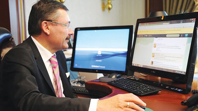 Gökçek’in evinde belediyeye ait kameralı gözetleme sistemleri çıktı