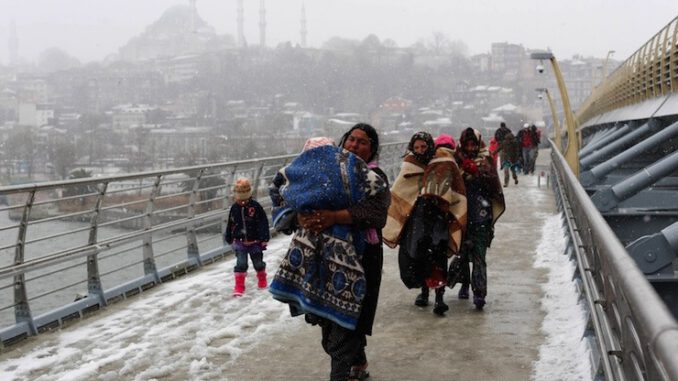 Kaydı Bulunmayan Suriyelilerin İstanbul'dan Ayrılması İçin Tarih Verildi