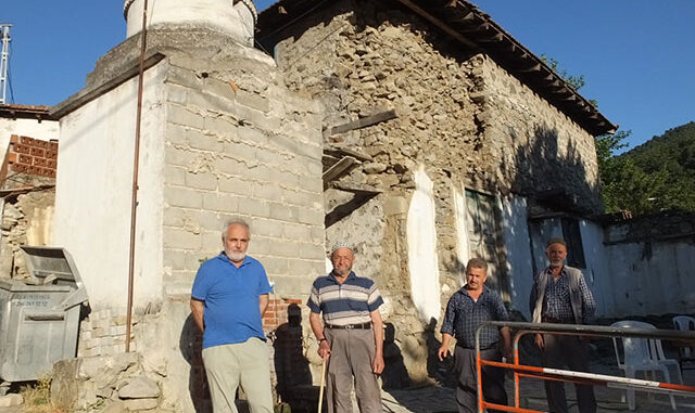 Kullanılmayan caminin yıkılmasını istiyorlar