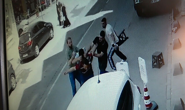 'Niye yan bakıyorsun' deyip dövdüler, Olayla ilgisi bulunmayan bir kişiyi vurdular