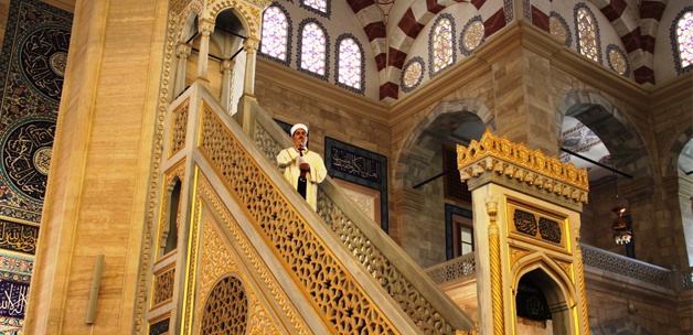 Veterinerler Kurban Bayramı öncesi Diyanet'ten hutbe okutulmasını istedi