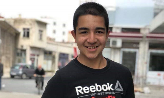 15 yaşındaki Batuhan Sahildeki Bıçaklı Sopalı Kavgada Hayatını Kaybetti