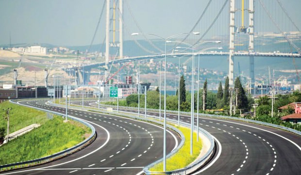 Kurban Bayramı tatilinde otoyol ve köprüler ile toplu taşıma ücretsiz
