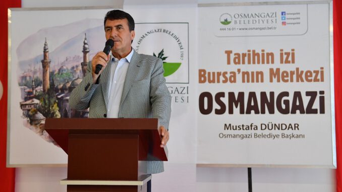 Mustafa Dündar mahalle muhtarları ile bir araya geldi