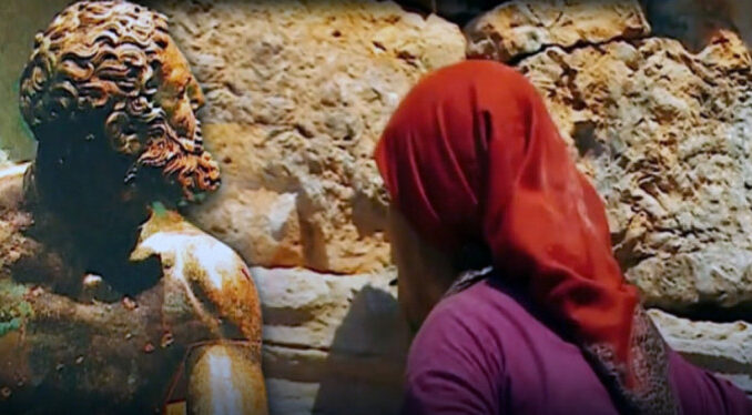 Türbe sanılan mekanın aslında gladyatör mezarı olduğu ortaya çıktı!