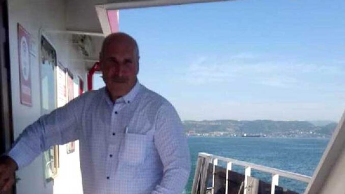 Bursa'da-çatıdan-düşen-ustası-hayatını-kaybetti