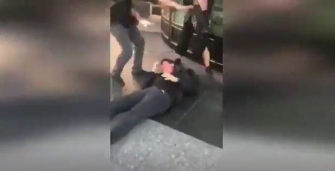 CHP'li danışman Mücahit Avcı'ya tekme tokat saldırı!