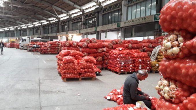 Kilosu Pazarda 70 Lira Oldu! Çare Yine İthalde Aranacak