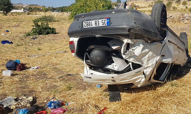 Otomobil, şarampole devrildi 1 ölü, 9 yaralı