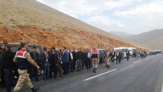 Adıyamanlılar ile Malatyalılar arasında sınır kavgası 5 yaralı