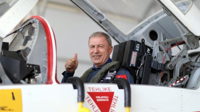Akar F-35 olmuyorsa ‘Hürkuş’, Patriot olmuyorsa ‘Siper’ yapacağız