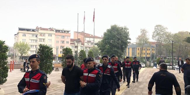 Bursa'da 300 kilo armut çaldılar, 'Dedemizin bahçesi zannettik' dediler