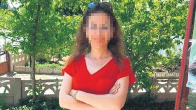 Damlayan kanın silinmesini istedi, hakarete maruz kaldı