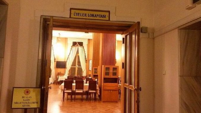 Meclis Lokantası Fiyatlarına 'Güncelleme'