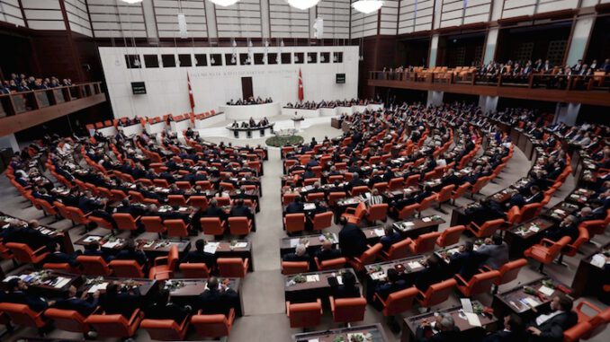 Meclis’e 31 yeni fezleke Biri hariç tümü HDP’liler için