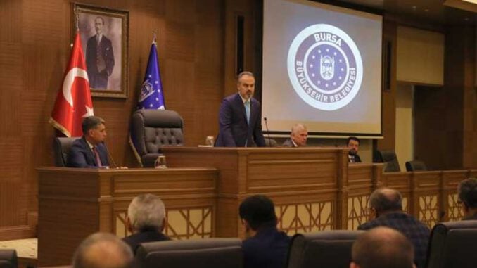 Alinur-Aktaş-Herkes-Bursa-Büyükşehir-Belediyesi'ni-Örnek-Gösterecek