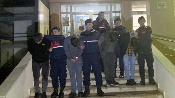 Bursa'da 'Dur' İhtarına Uymayan Aracı Yakalamak İçin 100'e Yakın Kamera İncelendi