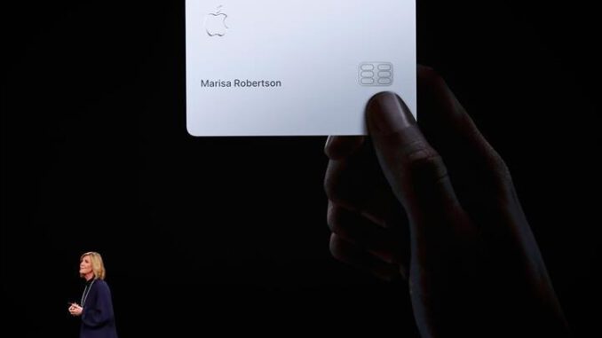 Kadınlara daha az limit verildiği gerekçesiyle Apple Card hakkında soruşturma başlatıldı