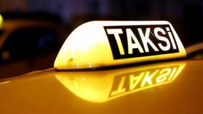 Mahkemenin yasakladığı Uber'i taksiciler kullanmaya devam ediyor