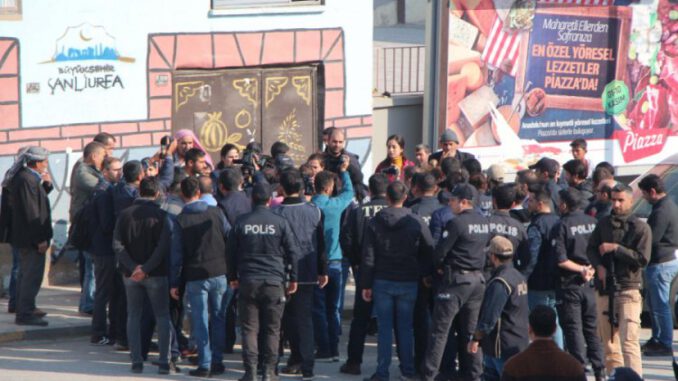 Şanlıurfa'da Toplantı Ve Gösterilere 1 Aylık Yasak Getirildi