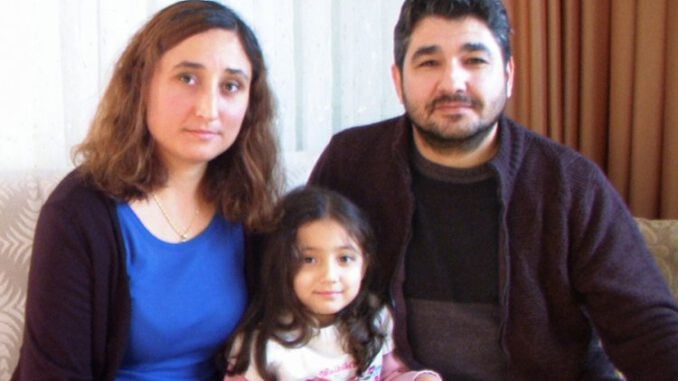 4 Yaşındaki Çocuğun Sırtına 100 Saçma İsabet Etti