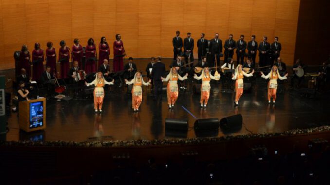 bursa-buyuksehir-orkestrasi-trtden-tam-not-aldi
