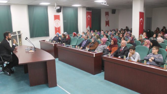 Bursa Gürsu'da Kendi Öykümüz Semineri Düzenlendi