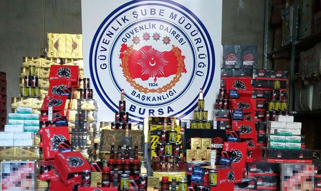Bursa'da Cinsel İçerikli Ürün Operasyonu Piyasa Değeri 250 Bin Lira