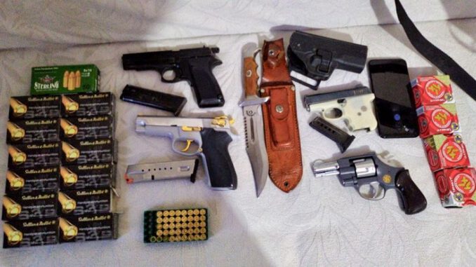 Bursa'da Silah Kaçakçılığı Operasyonu 1'i Kadın 3 Gözaltı