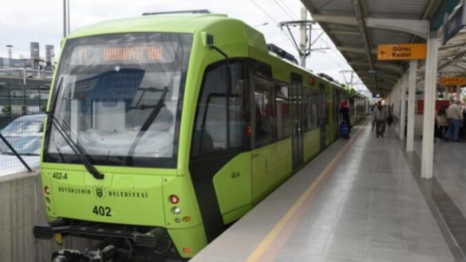 Bursa'da Yılbaşı Gecesi Metrolar Saat Kaça Kadar Çalışacak
