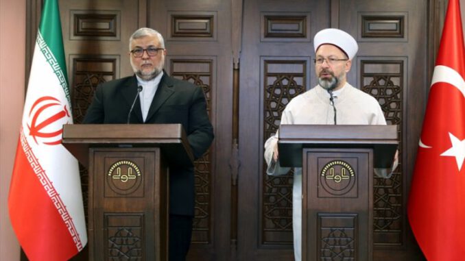 Diyanet İşleri Başkanı Ali Erbaş İran Heyetini Kabul Etti
