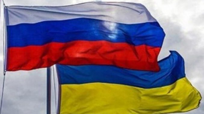 Rusya ve Ukrayna Petrol Anlaşmasını 10 Yıl Uzattı