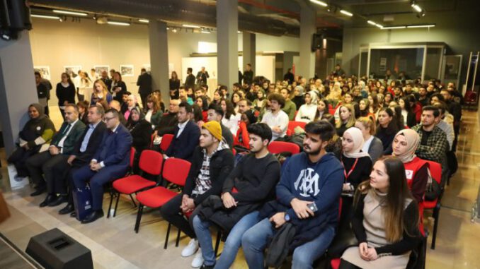 v'Belene Toplama Kampı'nda Yaşananlar Bursa'da Canlandırıldı