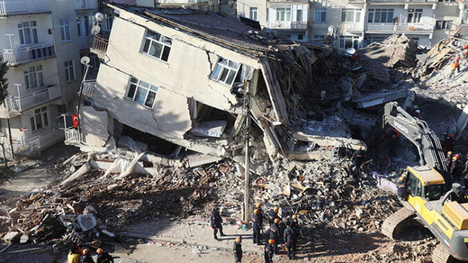 Bursa Beton Riski Oluşturan Deprem Değil Binalar
