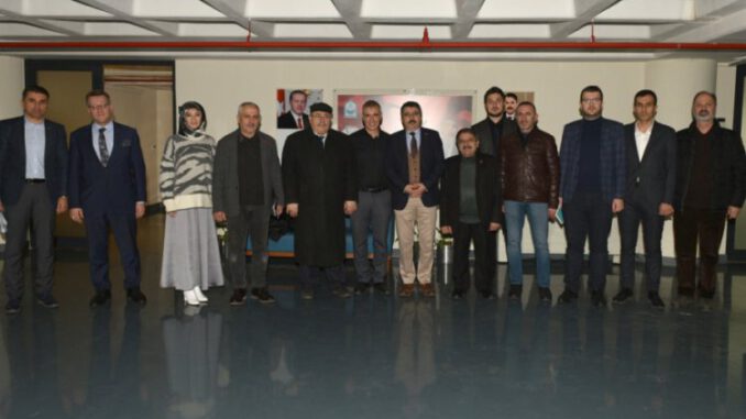 Bursa Yıldırım Belediye Başkanı Yılmaz Hizmet Bayrağını Yukarıda Tutacağız