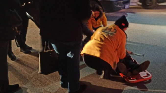 Bursa'da Arızalanan Servis Aracını Tamir Eden Şoföre TIR Çarptı