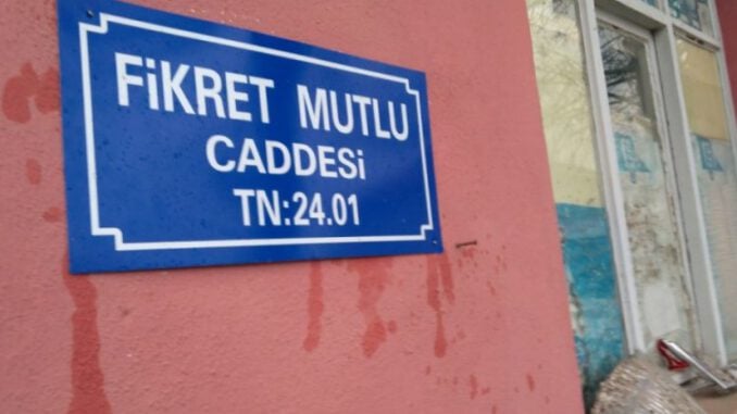 Bursa'da Şehit İşçi Fikret Mutlu'nun İsmi Ailesinin Yaşadığı Caddeye Verildi