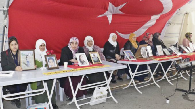Bursalılardan Diyarbakır'daki Anneler İçin Destek İstedi